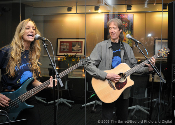 Kimberley Dahme and Gary Pihl of the band BOSTON performed wearing KbK Neptune tee shirts.